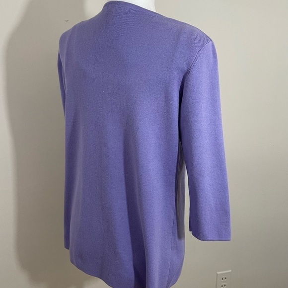 Spring & Mercer sz med cardigan single button closure in lilac - Picture 10 of 13